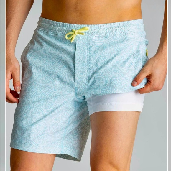 Birddogs swim trunks Bathing Suit blue white yellow trim  7” lined XXL New $80 - Picture 6 of 15